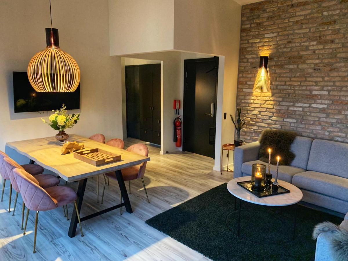 Broncks Apartment 1 - Modern 2-Bedroom In The Heart Of ทอร์สเฮาน์ ภายนอก รูปภาพ